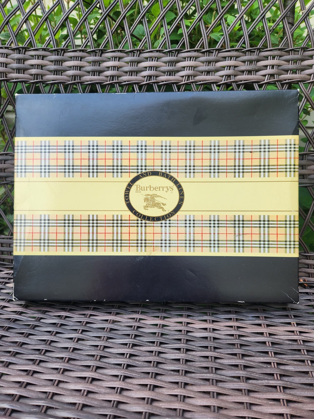 Vintage Burberrys London Plaid Towel Gift Set NIB 100% Cotton - Picture 3 of 9